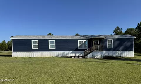 1419 Mission Rd, Marianna, FL 32448