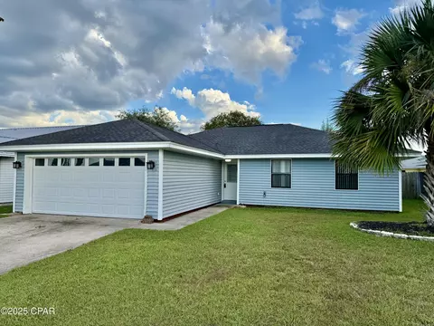 7538 Whisperwood Dr, Panama City, FL 32404