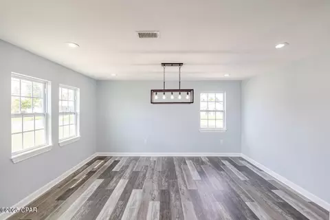 502 E Pine Forest Dr, Lynn Haven, FL 32444 photo 9