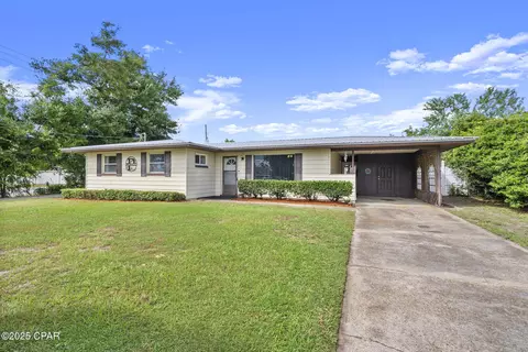 1612 Lindenwood Dr, Panama City, FL 32405