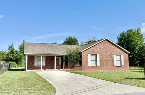 918 N Center Ave, Panama City, FL 32401