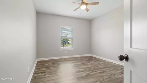 Bedroom - 1303 E 8th St, Lynn Haven, FL 32444 photo 4 of 5