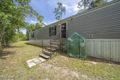 12539 Silver Lake Rd, Fountain, FL 32438