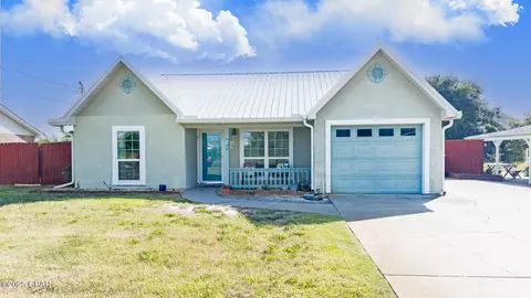 3912 Long John Dr, Panama City Beach, FL 32408