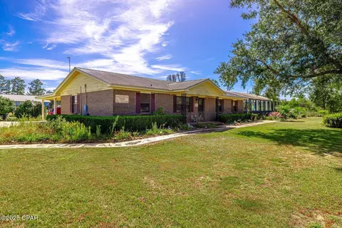 2706 Sapp Rd, Cottondale, FL 32431