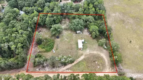 3053 Caroline Dr, Chipley, FL 32428