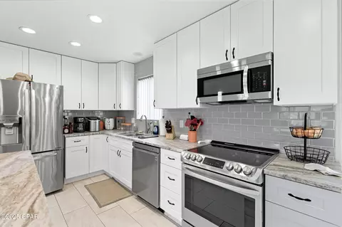 6720 Broward St, Panama City, FL 32408