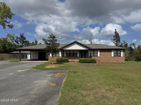 4845 Rooks Dr, Marianna, FL 32446
