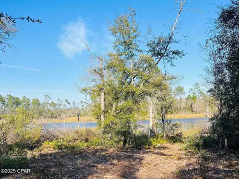 4216 Easy St, Southport, FL 32409