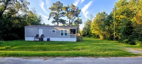 233 Tennessee St, Wewahitchka, FL 32465