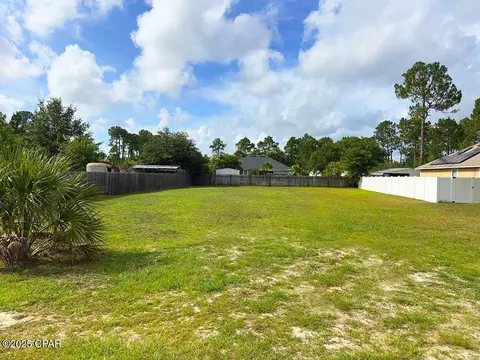 107 Stone Dr, Port St Joe, FL 32456