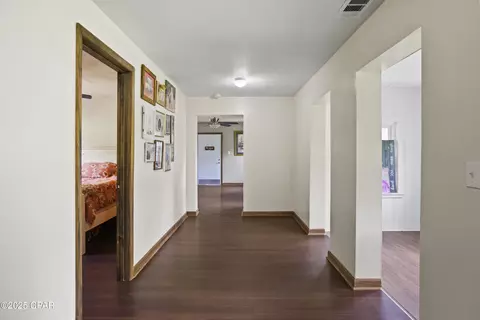 Entry Way - 133 Devane Rd, Chattahoochee, FL 32324 photo 2 of 3