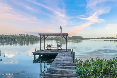 3965 Stillwater Dr, Chipley, FL 32428