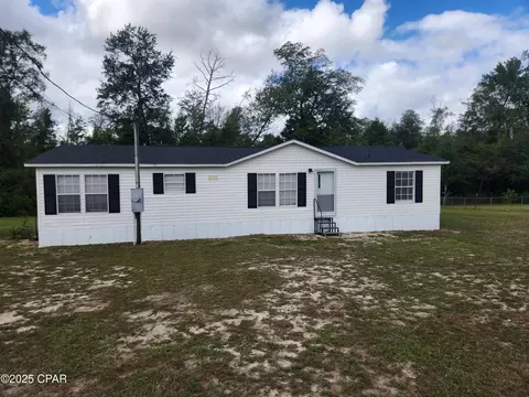 17446 Guilford Ct, Blountstown, FL 32424