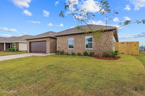 3926 Whitehead Blvd, Panama City, FL 32404