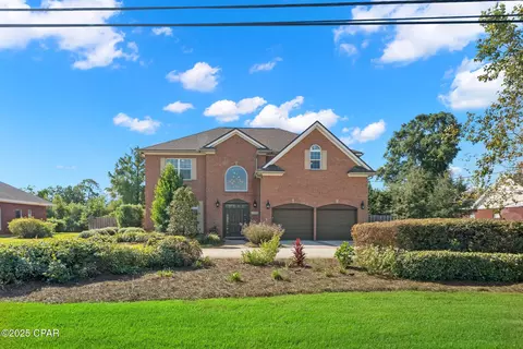 2805 Longleaf Rd, Panama City, FL 32405