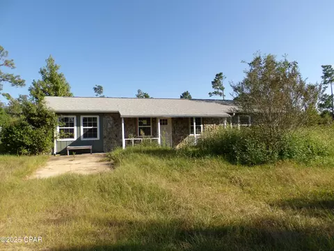 8428 Fremont Rd, Youngstown, FL 32466