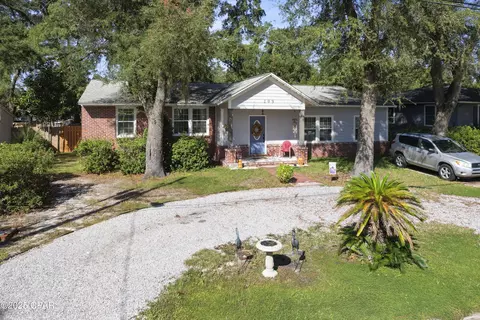 109 N Cove Ln, Panama City, FL 32401