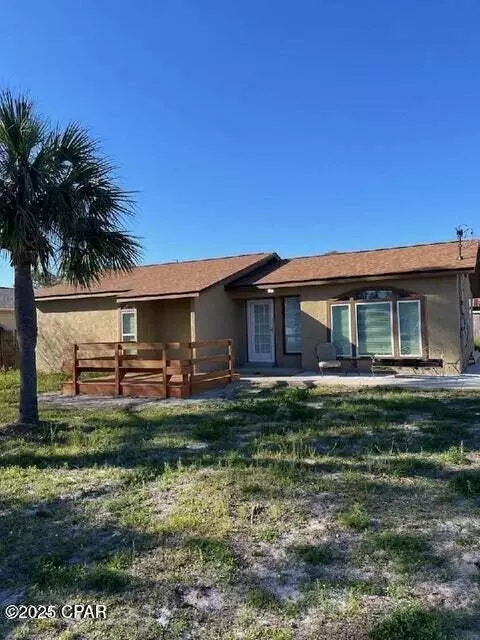 6308 Causeway Rd, Panama City, FL 32408