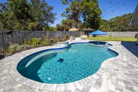 215 Moonlight Bay Dr, Panama City Beach, FL 32407