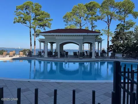 2412 Grandiflora Blvd, Panama City, FL 32408