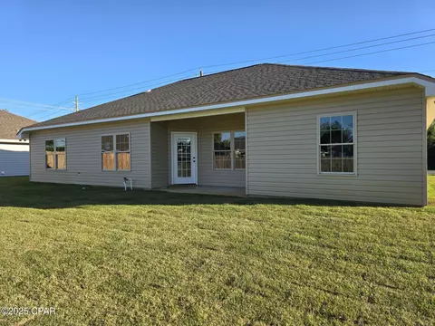 Exterior - 863 E 12th St, Lynn Haven, FL 32444 photo 2 of 4