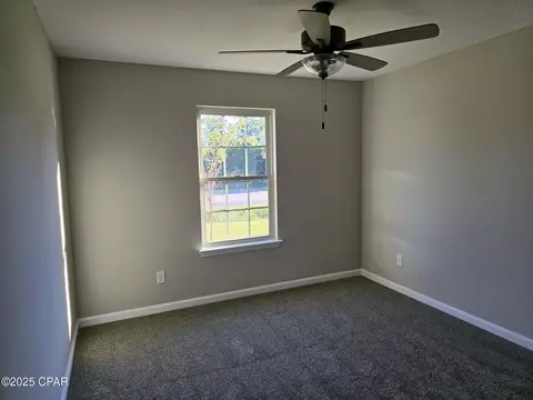 Bedroom - 863 E 12th St, Lynn Haven, FL 32444 photo 3 of 4