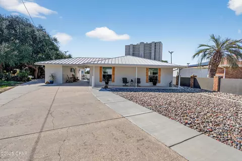 269 Poinsettia Dr, Panama City Beach, FL 32413