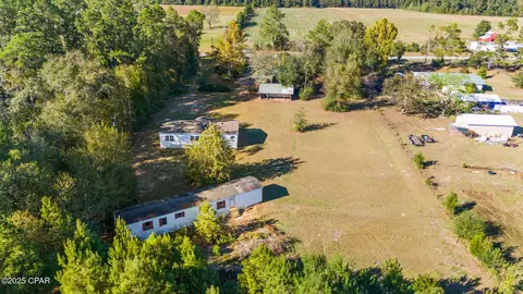 View/Area - 1697 Clayton Rd, Chipley, FL 32428 photo 2 of 7