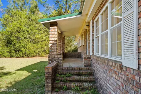 Exterior - 1697 Clayton Rd, Chipley, FL 32428 photo 1 of 4