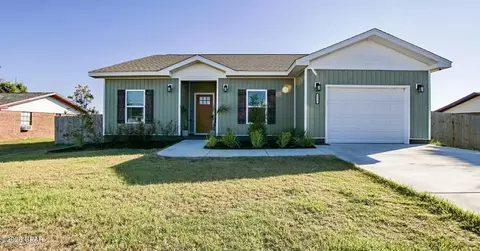 5122 Hickory St, Panama City, FL 32404