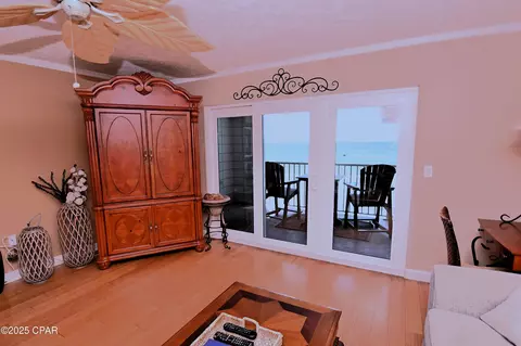 6213 Thomas Dr #507, Panama City, FL 32408