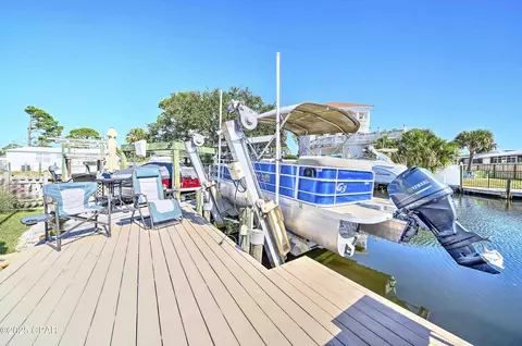 6528 Harbour Blvd, Panama City Beach, FL 32407