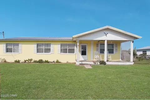 5123 Collins St, Panama City, FL 32404