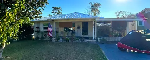 707 Morgan Ave, Chattahoochee, FL 32324