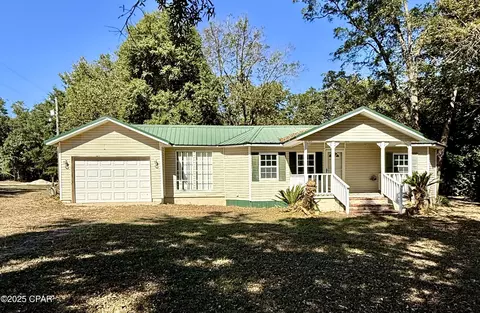 Exterior - 5678 Hummingbird Rd, Bascom, FL 32423 photo 1 of 6