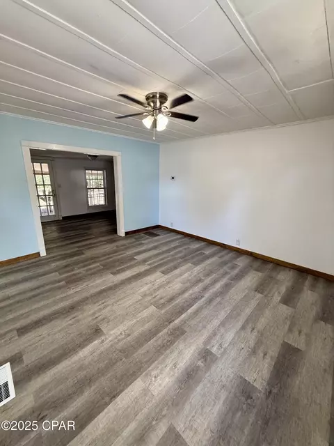 Living - 5678 Hummingbird Rd, Bascom, FL 32423 photo 1 of 3