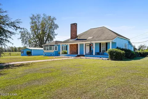 5171 Galloway Rd, Graceville, FL 32440