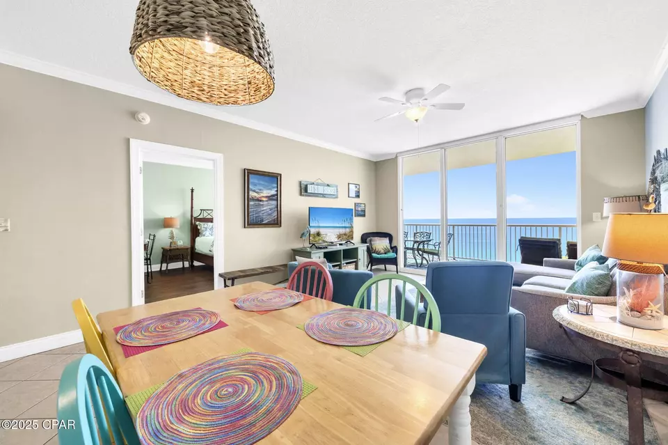 Dining - 17281 Front Beach Rd #806, Panama City Beach, FL 32413 photo 2 of 3