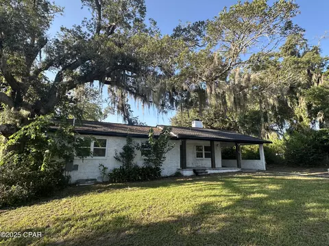 4623 E 3rd St, Panama City, FL 32404