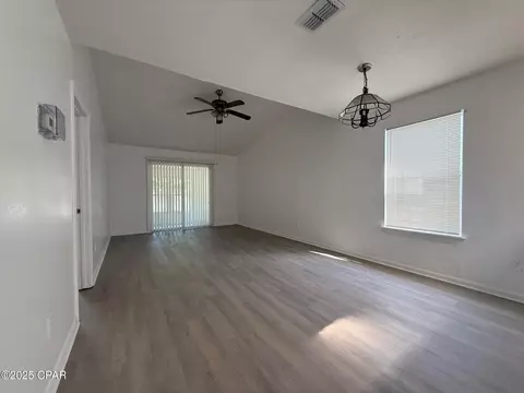 5319 Garden Cove Rd, Panama City, FL 32404