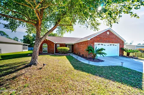 1115 Connecticut Ave, Lynn Haven, FL 32444