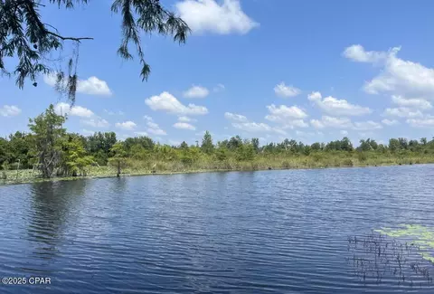 9636 Indian Bluff Resort Ln, Youngstown, FL 32466