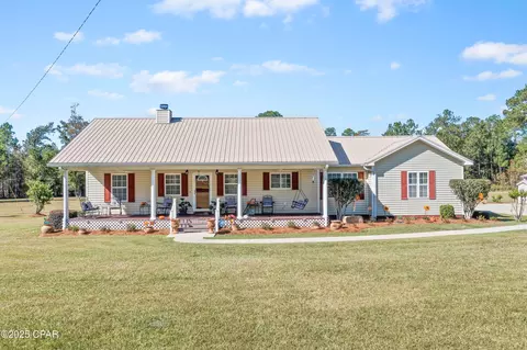 4206 Thompson Rd, Marianna, FL 32448