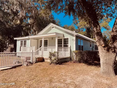 2400 W 11th St, Panama City, FL 32401