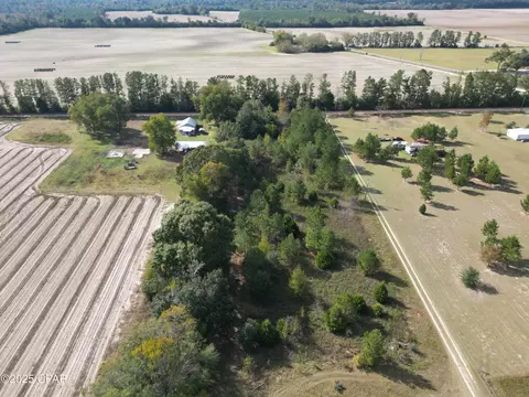 0005 Welcome Church Rd, Grand Ridge, FL 32442