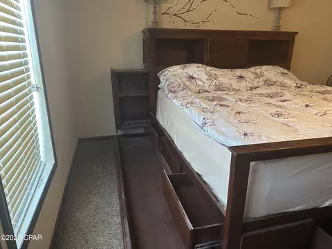 Bedroom - 4584 Dunaway Rd, Bascom, FL 32423 photo 3 of 3