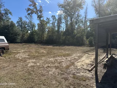 Exterior - 4584 Dunaway Rd, Bascom, FL 32423 photo 5 of 9