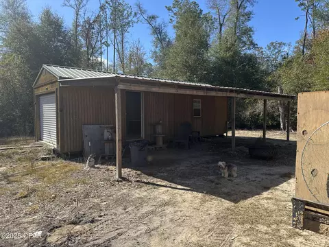 Exterior - 4584 Dunaway Rd, Bascom, FL 32423 photo 2 of 9