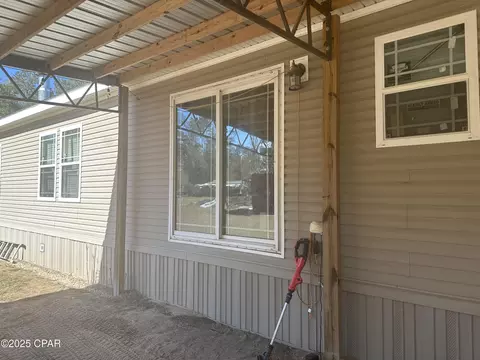 Exterior - 4584 Dunaway Rd, Bascom, FL 32423 photo 6 of 9